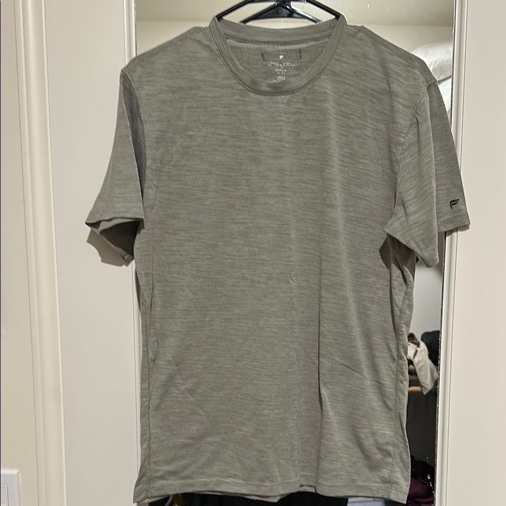Men's Fabletics Green T-Shirt